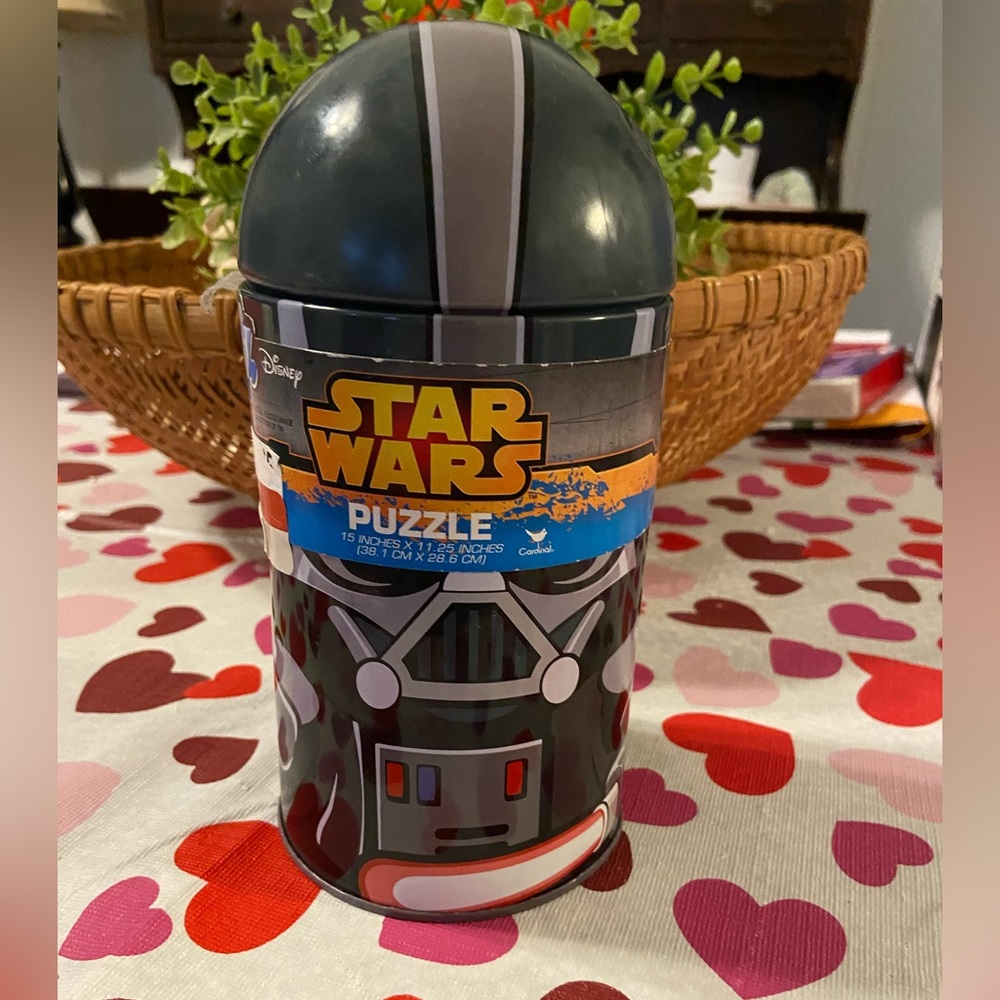 Star Wars 100 piece puzzle in tin